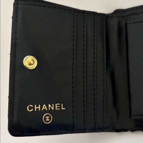 Chanel VIP Wallet - Picture 8 of 8